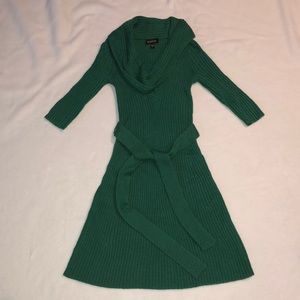 Bebe green 100% wool dress